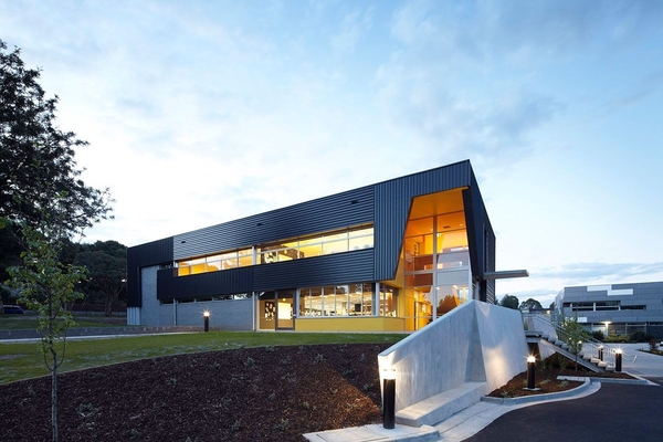 YARRA VALLEY GRAMMAR SCHOOL - MELBOURNE